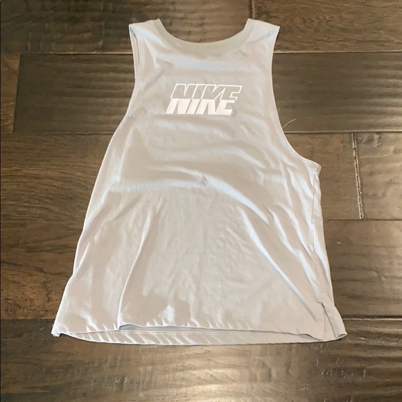Nike Tops - Nike muscle tee